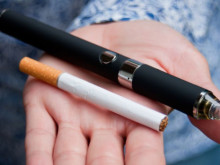 Как да се откажем от цигарите ни съветват в изнесен кабинет в Търново