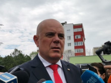 Главният прокурор е в Бургас, отказа коментар