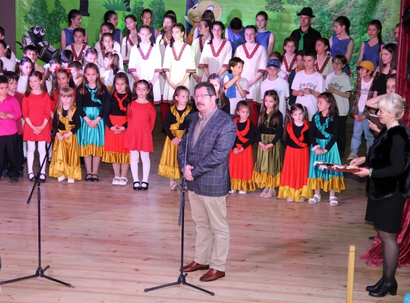 С голям концерт, в Смолян отбелязаха 30 години от създаването на МТФ "Фани Бенова"