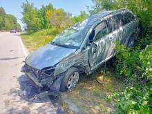 Мъж катастрофира край Варна. Колата е неузнаваема!