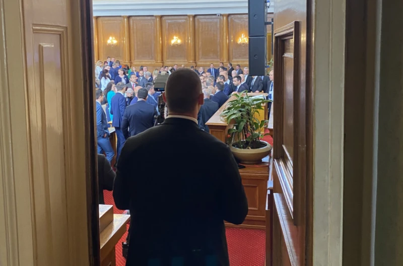 ���� ��������: ���������� �� "����������" �� ��������� �������