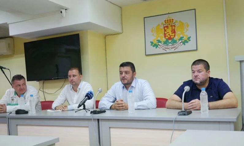 Ексклузивно: Трус в община "Родопи", взеха главата на Инчев!