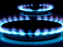 Очаква се КЕВР да утвърди с над 15% по-евтин природен газ