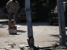 Проверяват полицаите, пуснали да си ходи шофьора, катастрофирал вчера