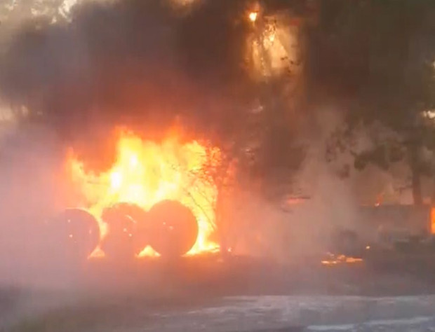 Извънредно: Пожар край Градина, има опасност огънят да засегне хотел