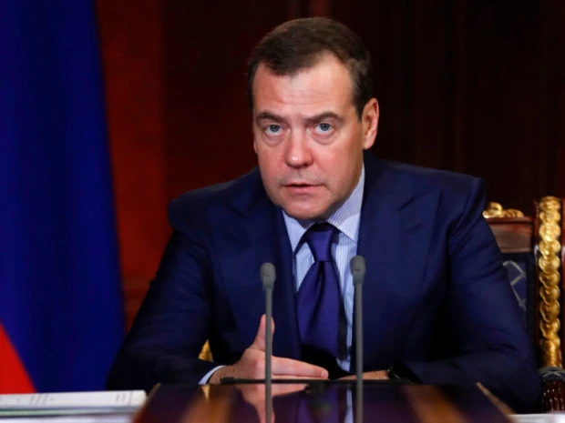 Медведев: Трябва да се унищожи гнездото на оси на терористичния киевски режим