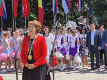 Кметът Галина Стоянова: Казанлък свети като диамант върху короната на отечеството ни