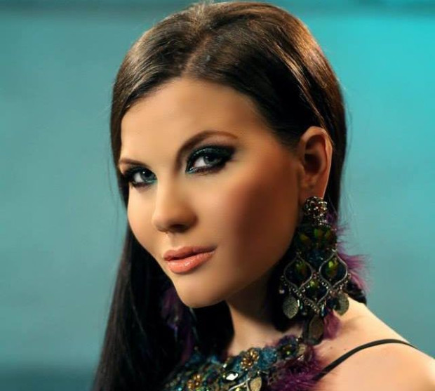 Известна българска певица днес има повод да почерпи Теодора Стойкова по известна