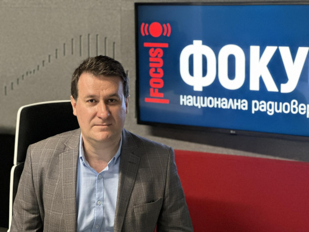 Доц. Любенов: Много скоро ще влезем в руслото на работа, каквото изисква Конституцията и парламентарната демокрация