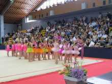 Почти 940 гимнастички участваха на държавен детски турнир в София