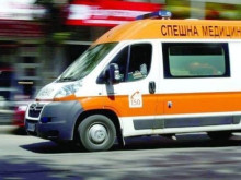 Човек пострада, след като джип и лек автомобил се удариха в Благоевград