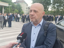 Томислав Дончев: Трябва да има правителство, но работата му няма да е лесна