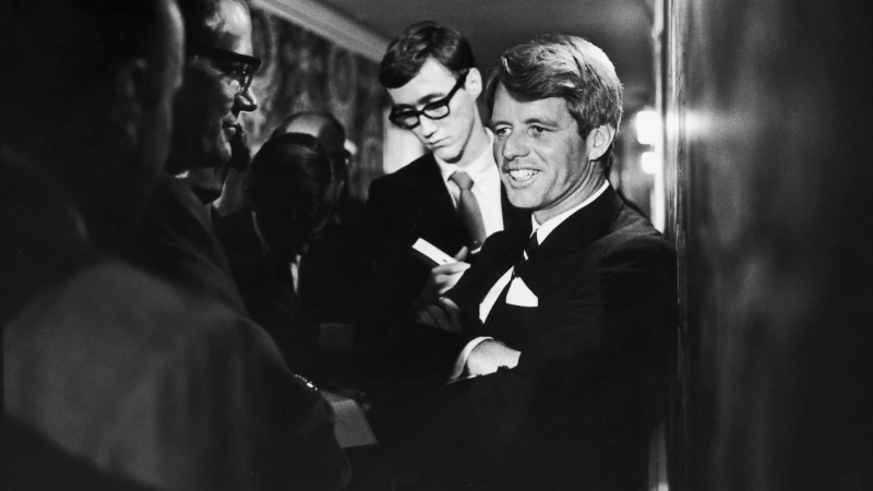 На този ден в историята: Робърт Кенеди бива прострелян смъртоносно