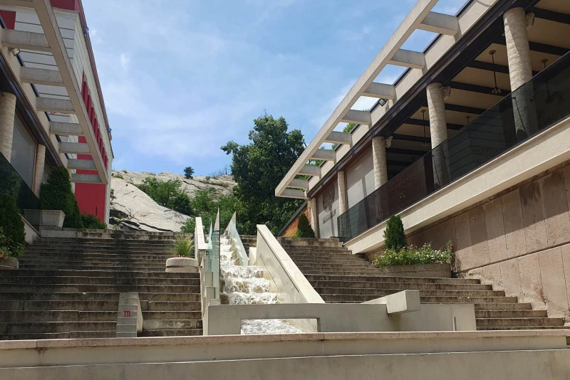 Скоропостижно след статия на Plovdiv24.bg заработи водна атракция