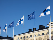 Финландия гони девет служители на руското посолство