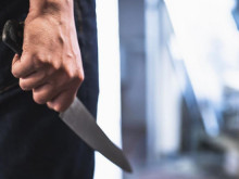 "Въоръжен грабеж, давайте парите": Съдят мъж, заплашил с нож продавачка в София