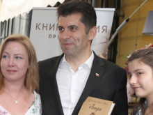 Дъщерята на Кирил Петков и Линда каза каква е мечтата й