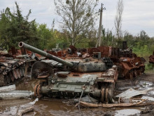 Руснаците са унищожили "50 единици бронетехника на ВСУ на две направления"