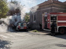 Инцидент със запалила се кола в Кюстендил