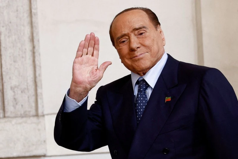 Силвио Берлускони отново е приет в болница