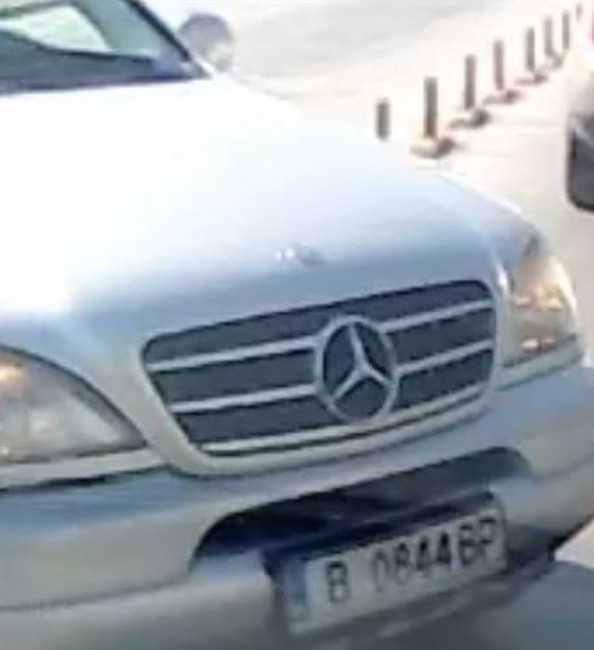 Много нагло нарушение направи шофьор на джип мерцедес видя Varna24 bg