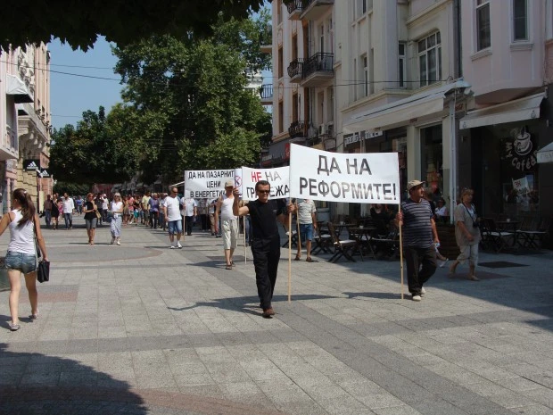Авария предизвика спиране на тока в самия център на Пловдив