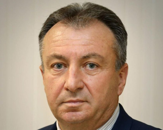 Областният управител на Шумен проф Христо Христов подаде оставка информираха