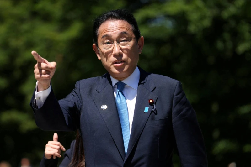 Премиерът на Япония: Украйна е под "ядрения чадър" на Китай