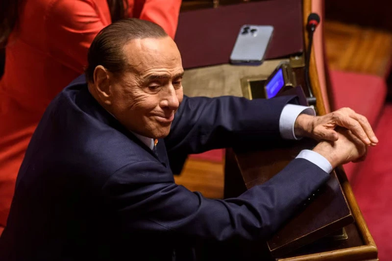 Състоянието на Берлускони се е влошило рязко преди кончината му