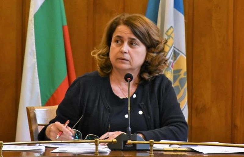 Напрежение в община Пловдив, кметът нарочил за махане секретаря Ангелина Топчиева