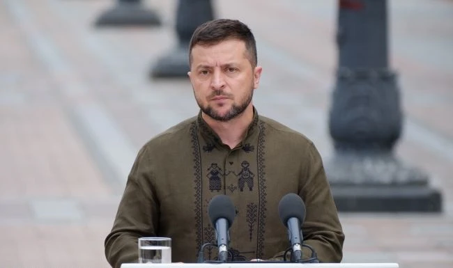 Зеленски: В Украйна няма да остане нито една руина, ще възстановим всичко