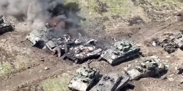 Повече от 10 000 руски военни са получили "бонуси" за унищожаване на вражеска техника в Украйна