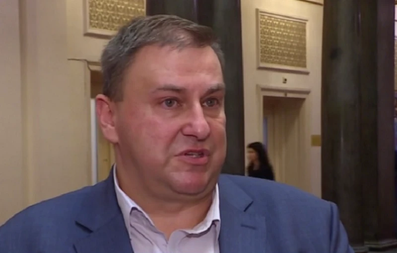 Емил Радев за решението на Бундестага за РСМ: Това е лош знак