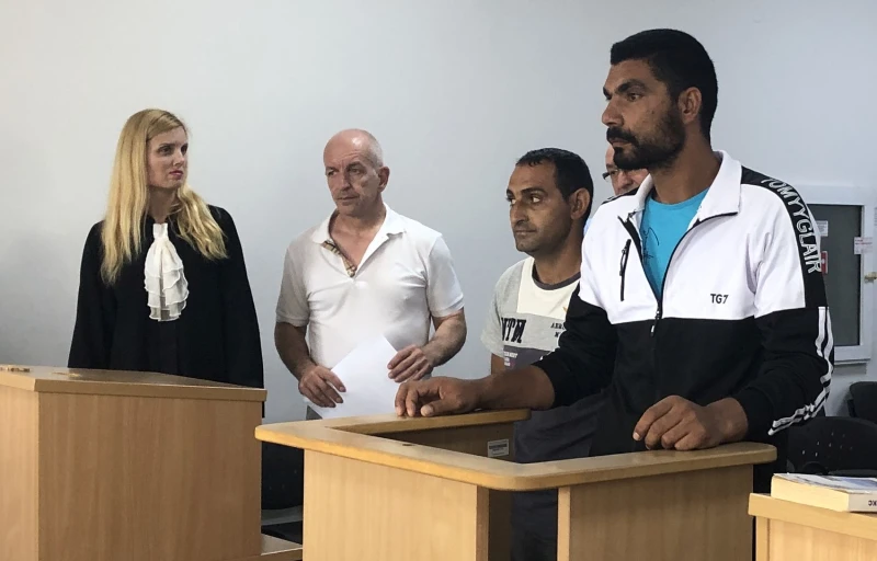 Тези са двама от задържаните за мелето в Калояново, чакали за социални помощи