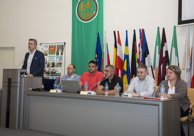 Представиха проекта за актуализация на общинската транспортна схема в Стара Загора