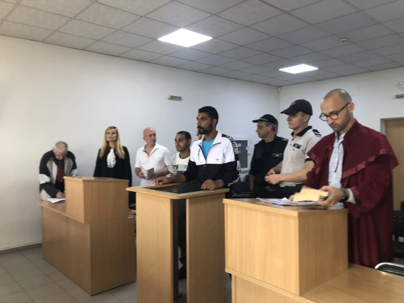 Оставиха в ареста двамата задържани за масовия бой в Калояново
