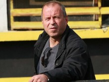 Простреляха с пет куршума скандалния Юри Галев