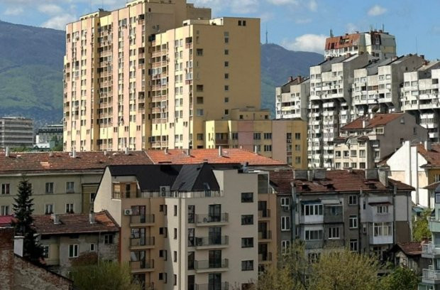 Цените в София продължават да са близо 2 пъти по високи