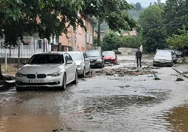 МВР след наводненията: Няма данни за бедстващи или застрашени хора