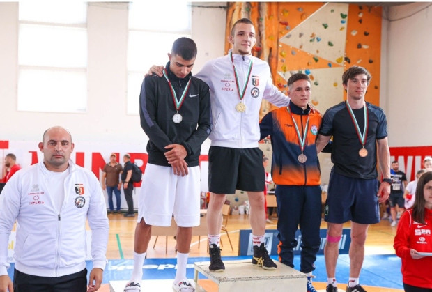 Поредно спортно отличие в борбата за Ивайло Тисов от община Павел баня