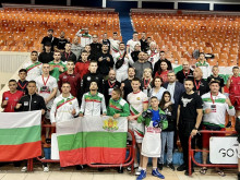 България спечели златото в отборното класиране на Балканското по ММА