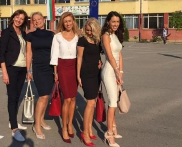 Вижте каква начална заплата поискаха за учителите