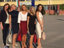 Вижте каква начална заплата поискаха за учителите