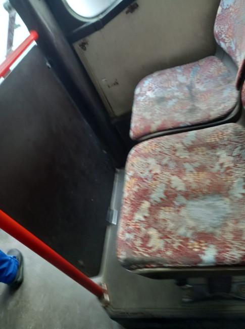Жена пропищя в мрежата: Варненските автобуси са най-мизерните в България!