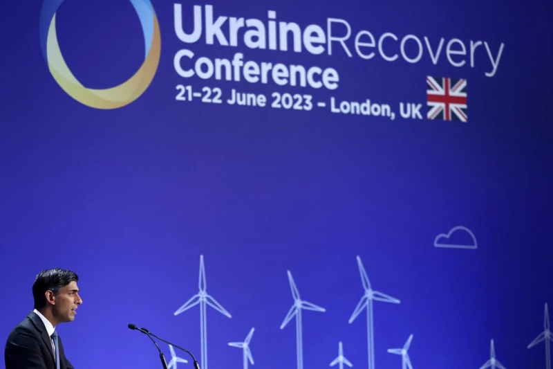 Великобритания обяви помощ за Украйна в размер на 3 милиарда долара