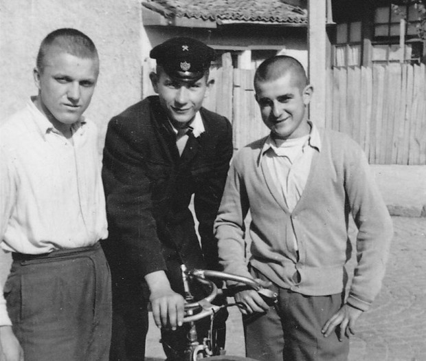 Варненец търси свой приятел със снимка от 1961 година научи