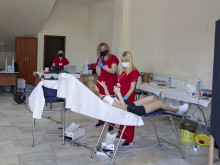 30 души се включиха в акцията "Сподели силата си, дари кръв" в Стара Загора