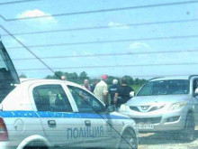 Извънредно: Ученик и учителка са в болница заради шофьорка с джип!