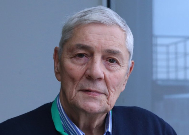 На 79 годишна възраст след продължително боледуване почина Любомир Коларов