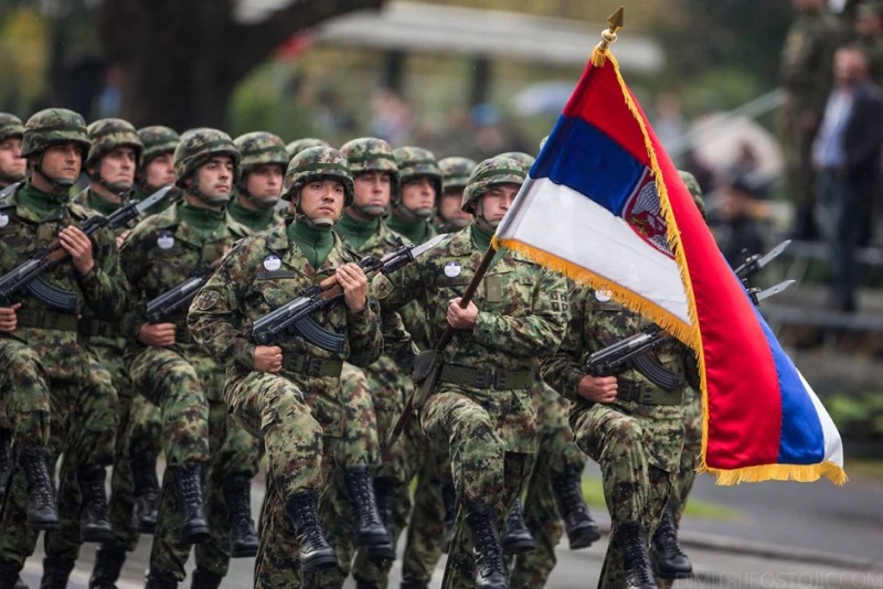 Сръбската армия: Ще действаме в Косово при необходимост, международната общност не изпълнява задачата си
